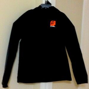 Selling one hoodie black windbreaker 1/4 zip pullover xl with logo
